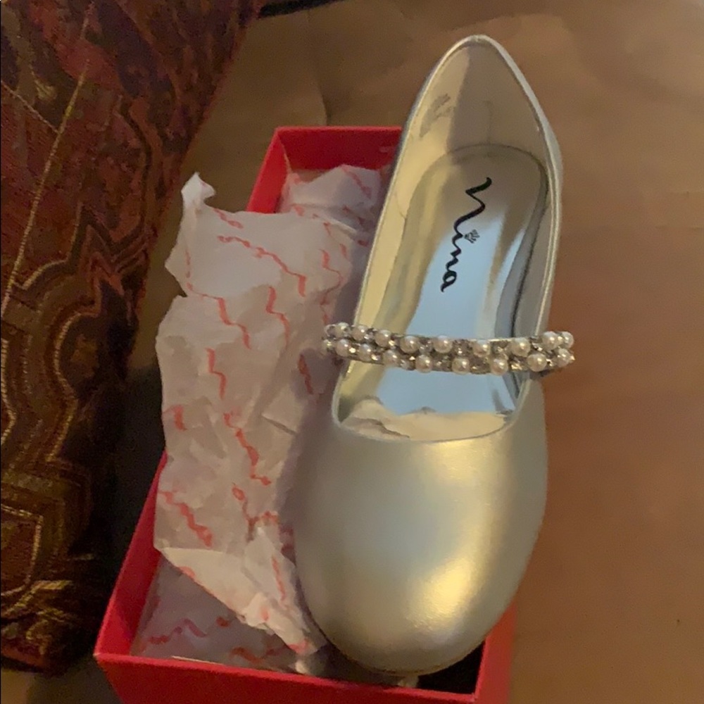 Girls dress shoes